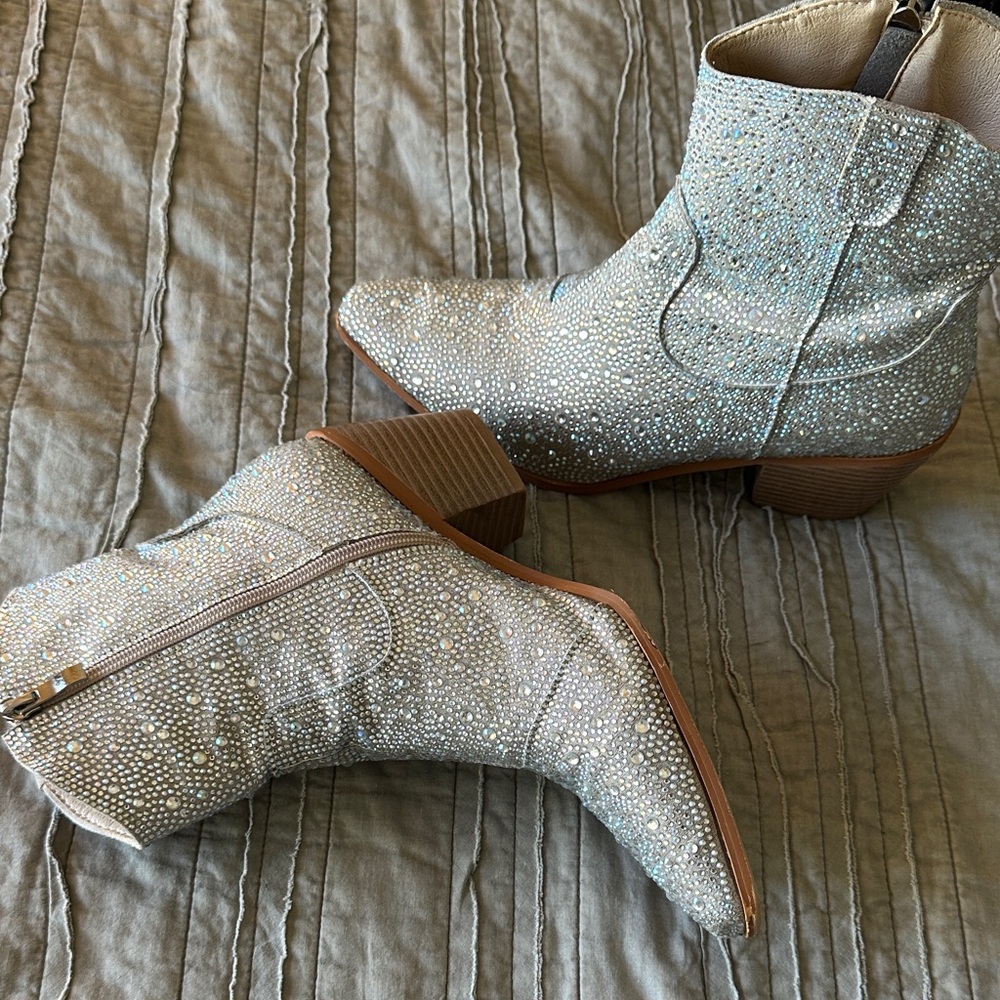 Rhinestone cowgirl boots